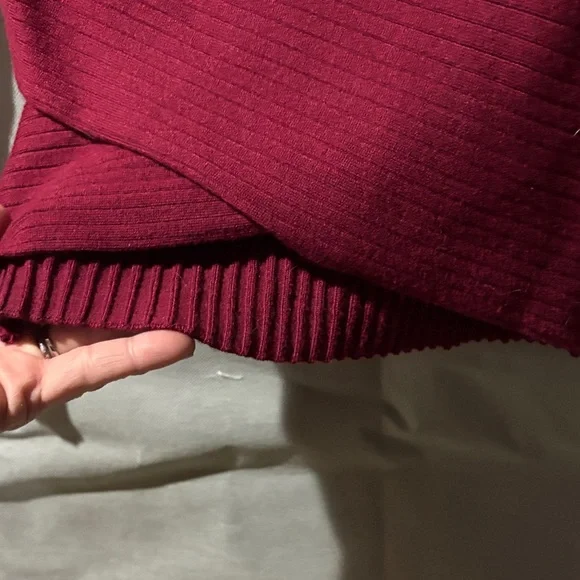 Express W Sz XS Burgundy Criss Cross-Neck Sweater EUC very fitting. FIRM 10 - Picture 3 of 7